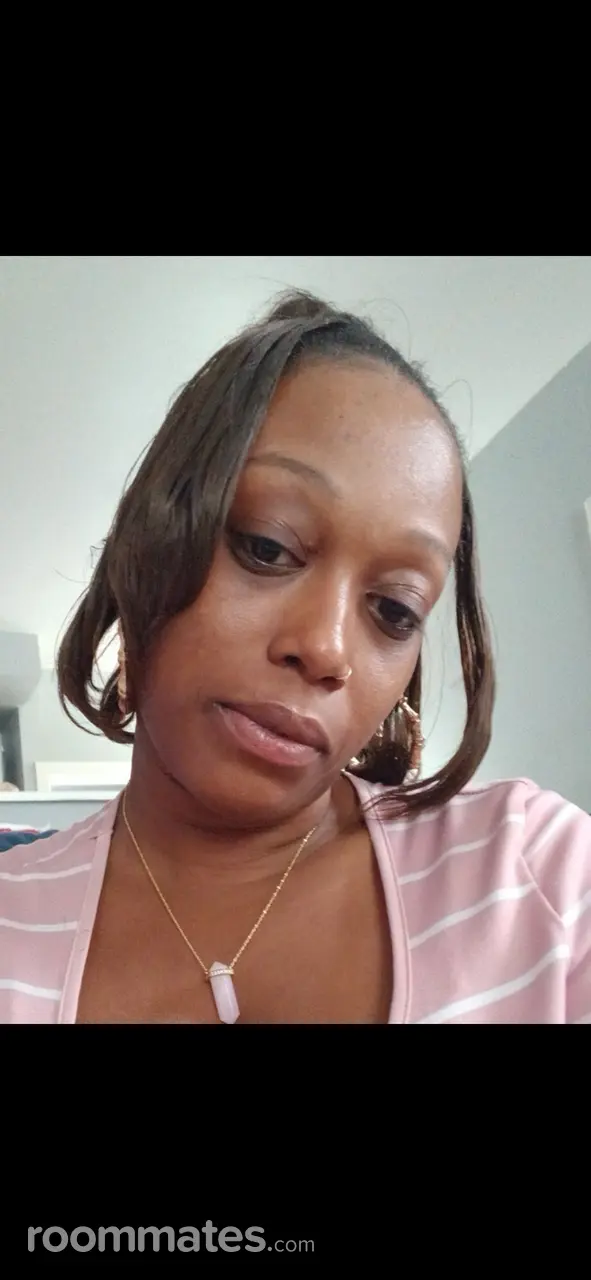 Profile photo 1 of 1