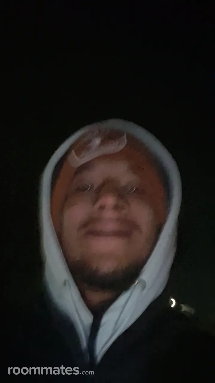 Profile photo 1 of 1