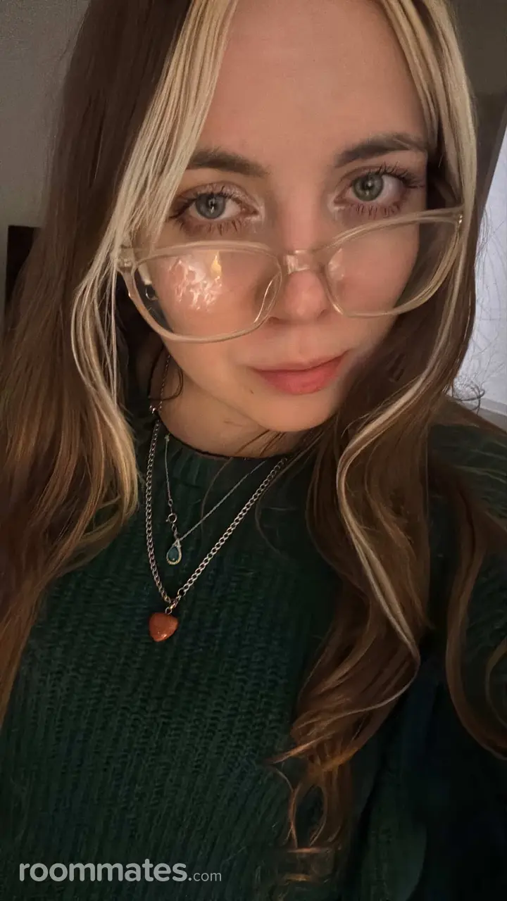 Profile photo 1 of 1