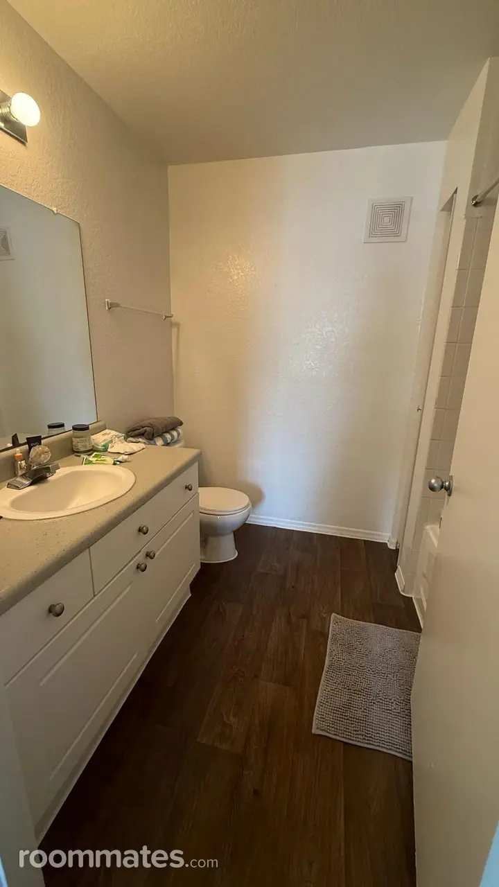 Profile photo 2 of 5