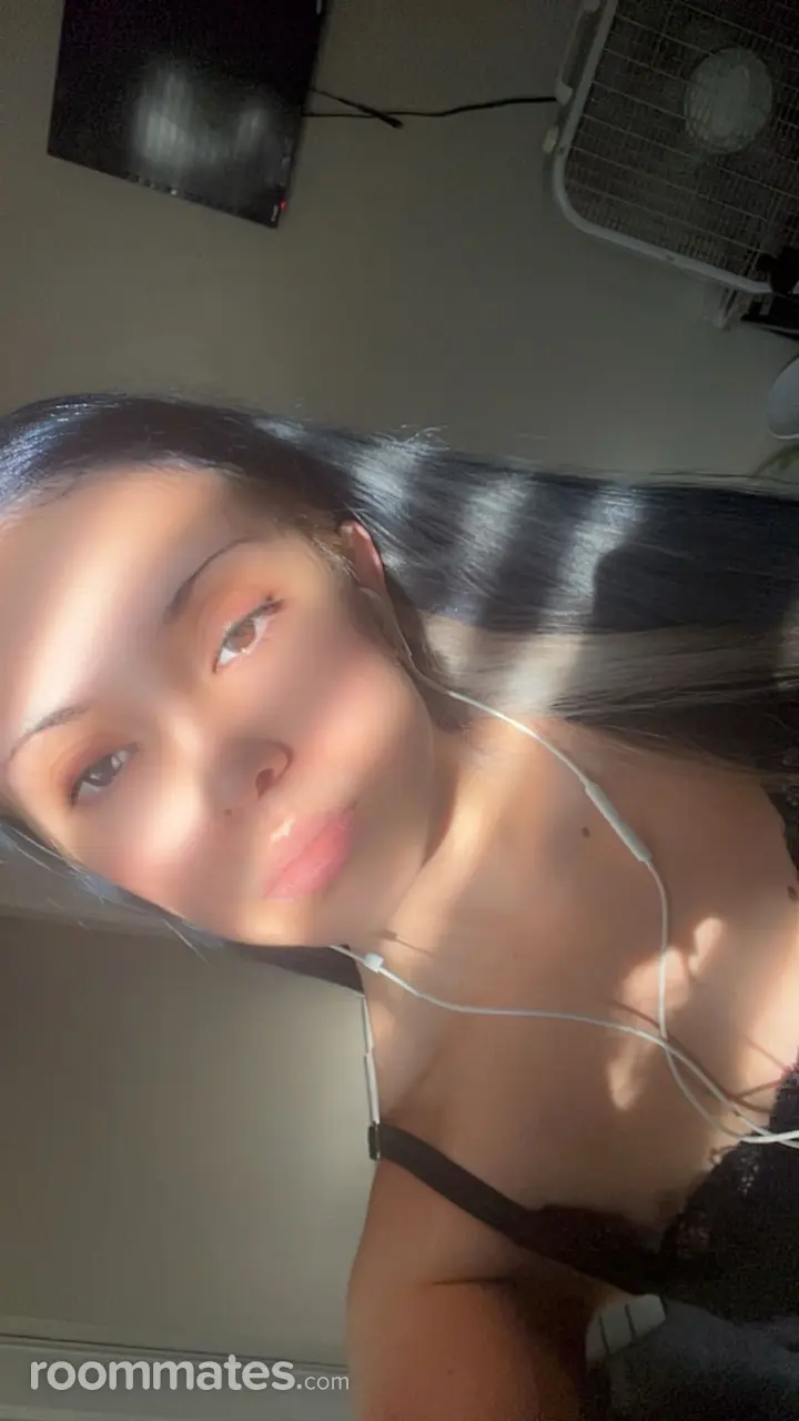 Profile photo 1 of 1