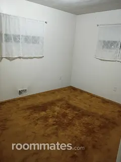 Room for rent in Battle Creek, MI $750, house
