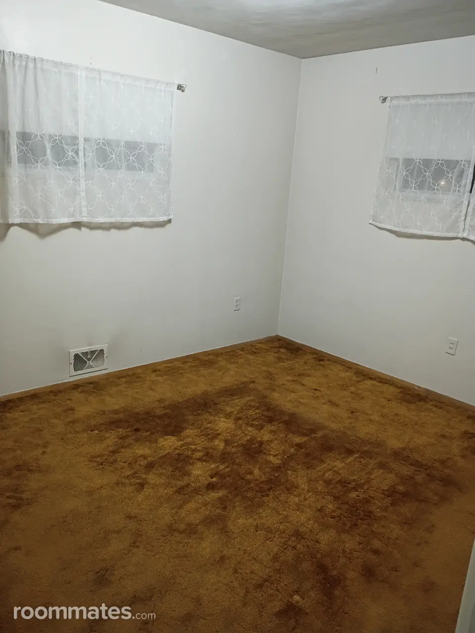 Profile photo 3 of 9