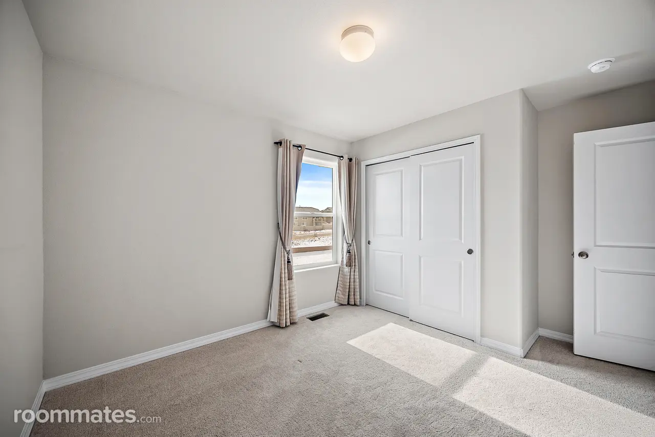 Profile photo 4 of 9