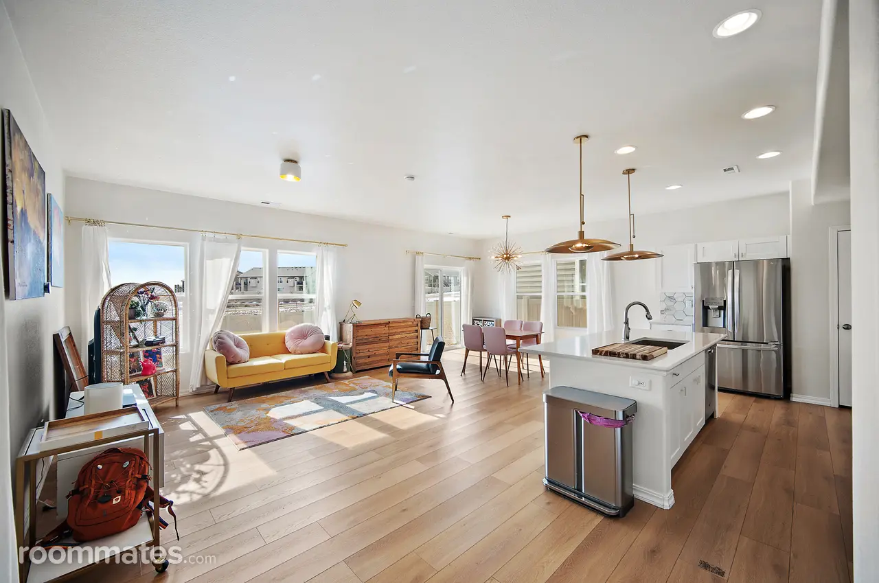 Profile photo 5 of 9