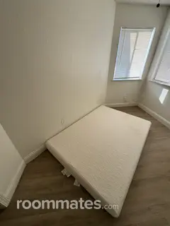 Room for rent in Fresno, CA $850, townhouse