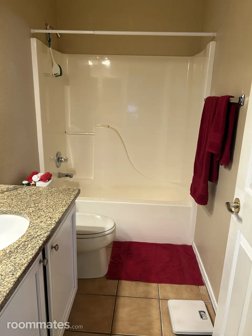 Profile photo 3 of 9