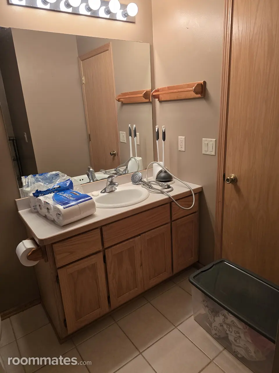 Profile photo 3 of 11