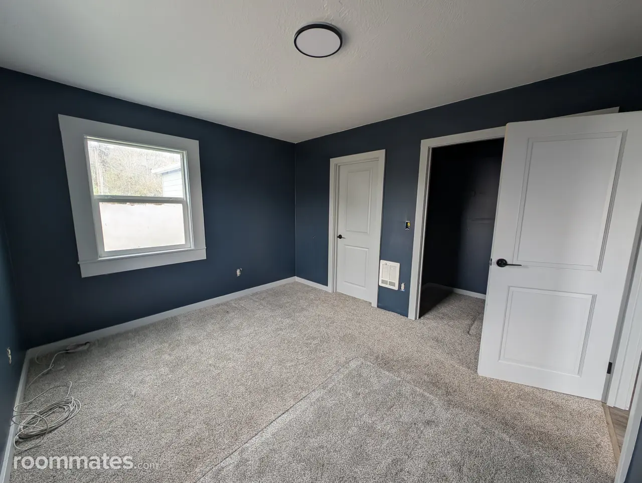 Profile photo 3 of 11