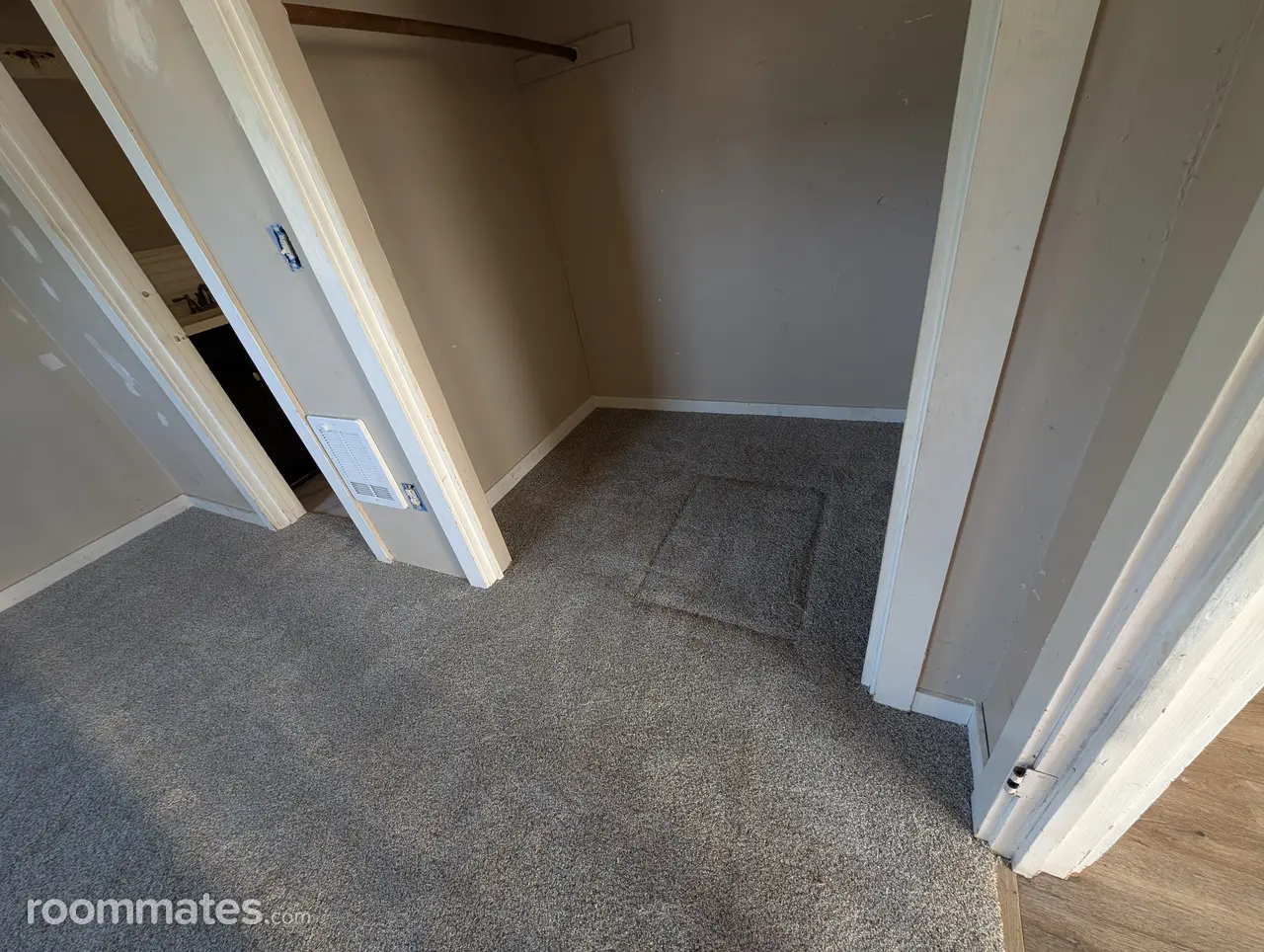 Profile photo 3 of 13