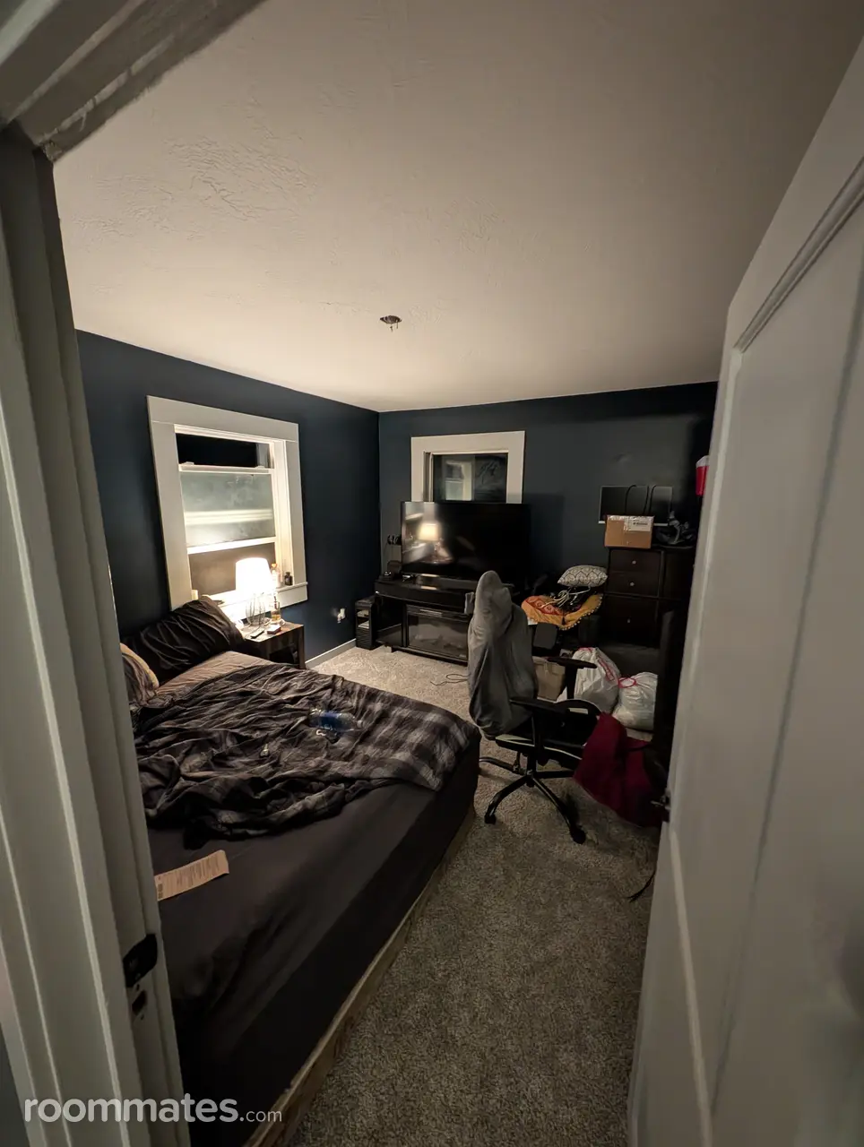 Profile photo 1 of 13