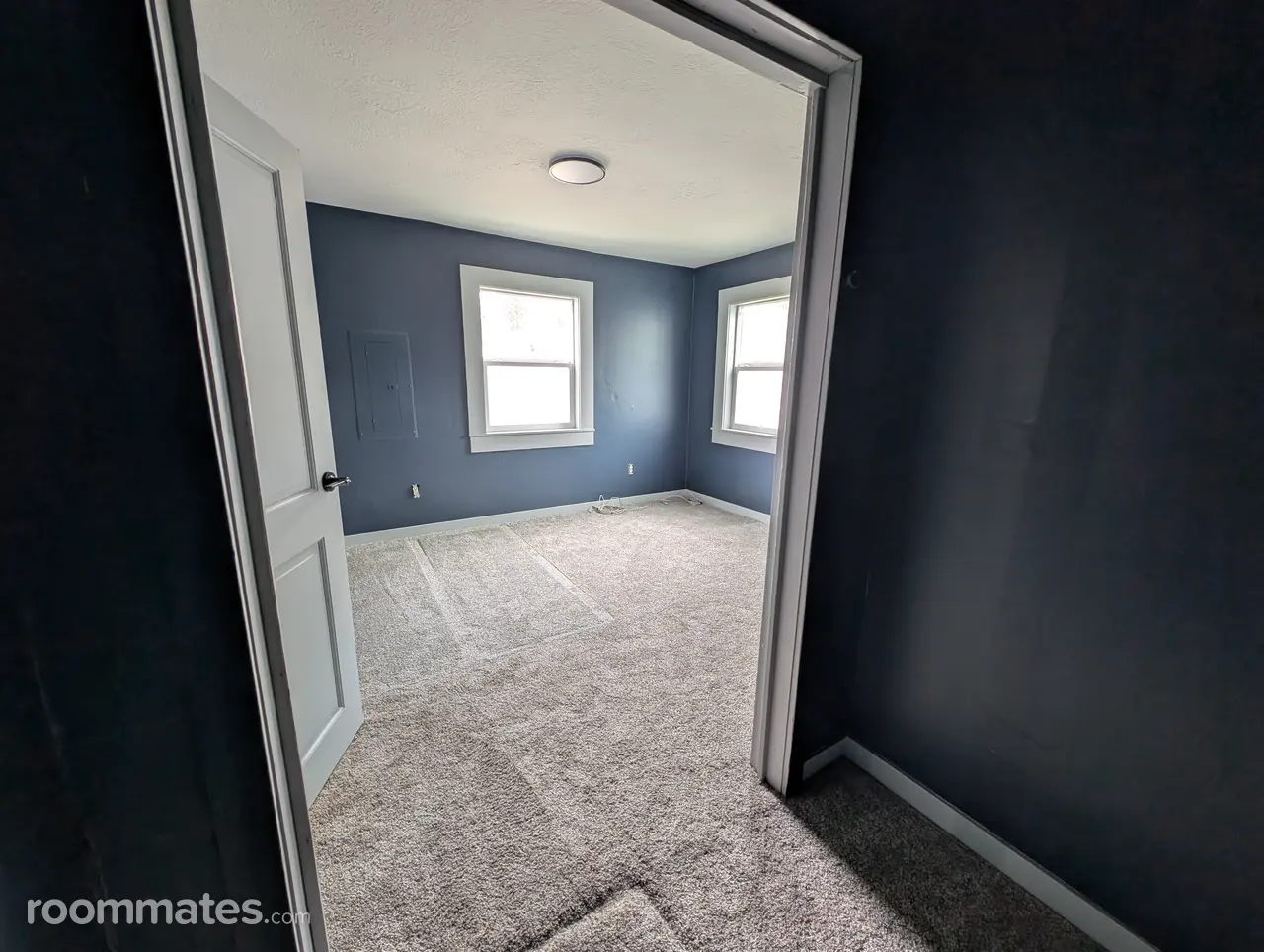 Profile photo 4 of 11