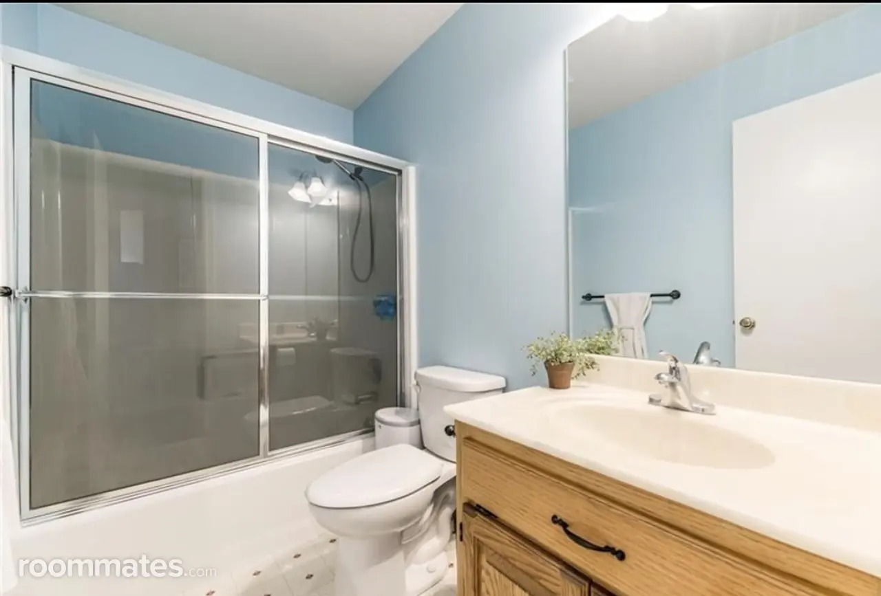 Profile photo 2 of 3