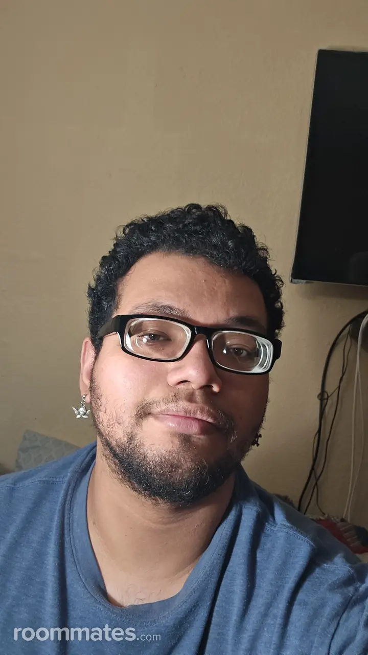 Profile photo 1 of 1