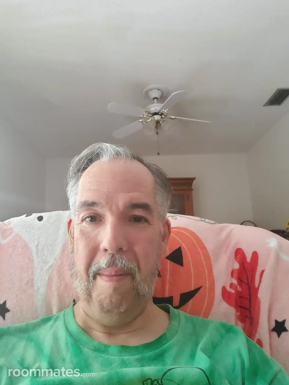 Profile photo 1 of 2