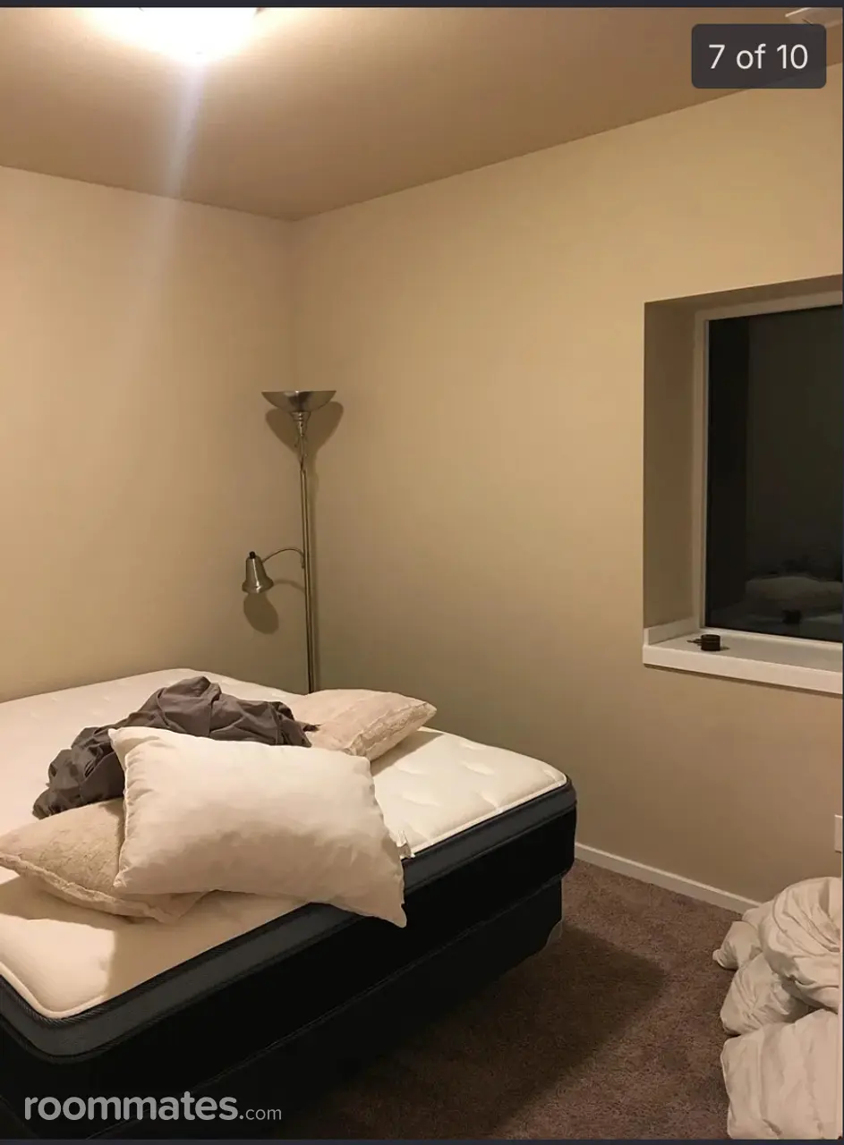 Profile photo 1 of 5