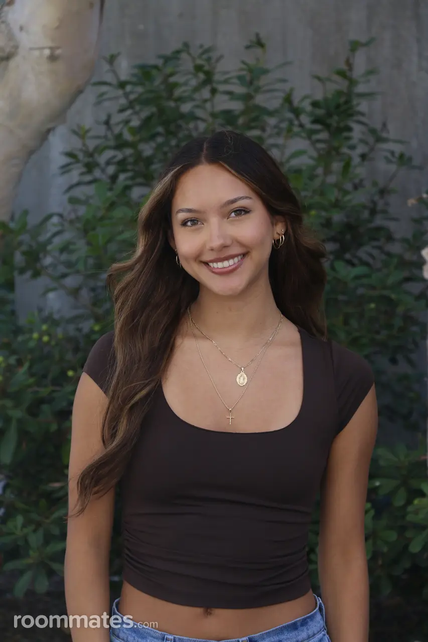 Profile photo 8 of 8