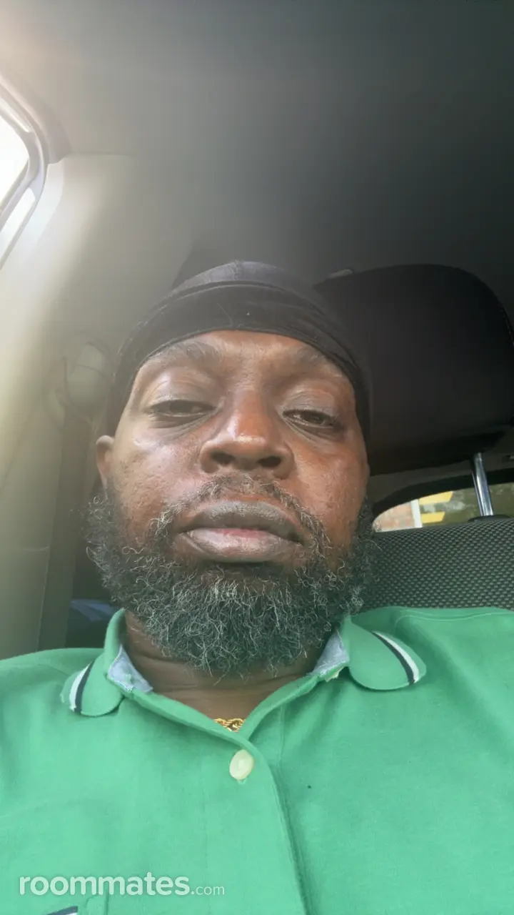 Profile photo 1 of 1