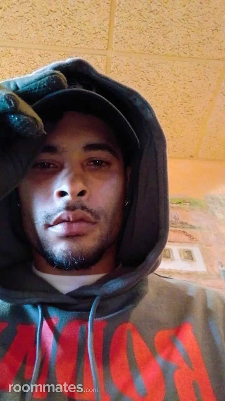 Profile photo 1 of 1