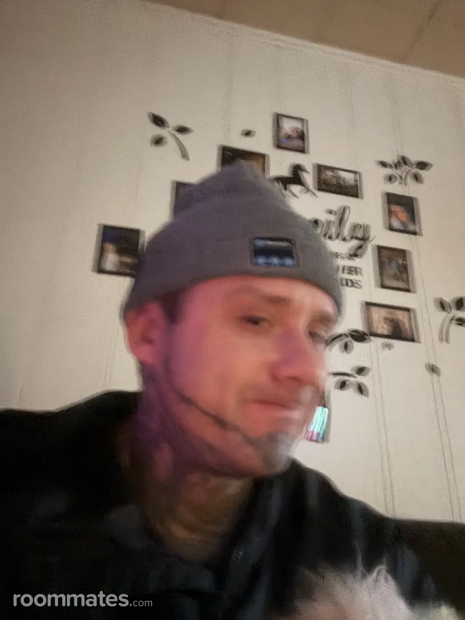 Profile photo 3 of 8