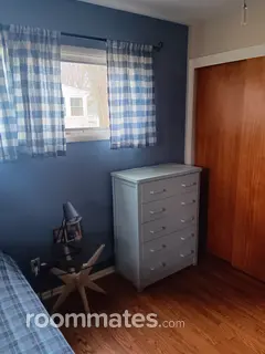 Room for rent in North Olmsted, OH $800, house