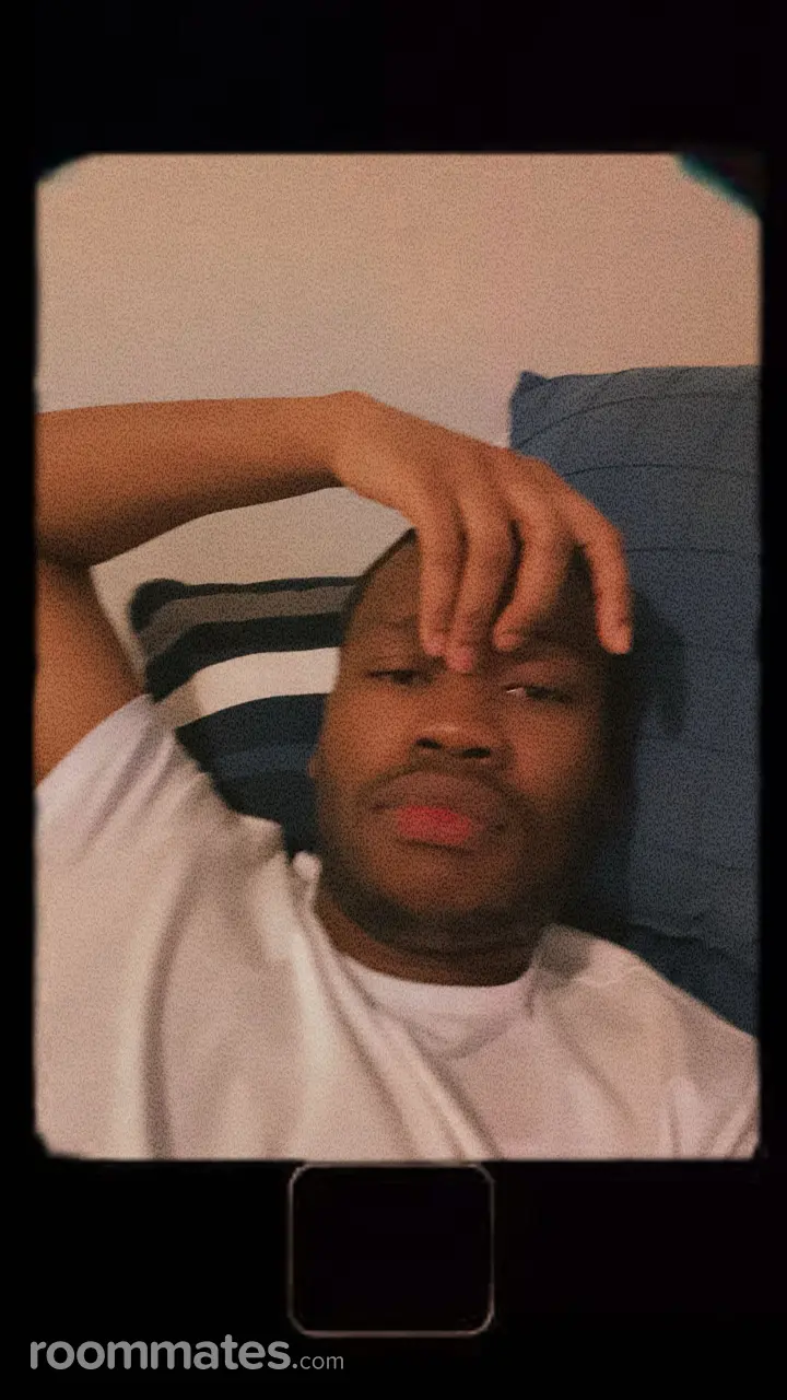 Profile photo 1 of 1