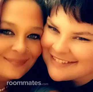 Roommate looking Clarksville, IN, $800