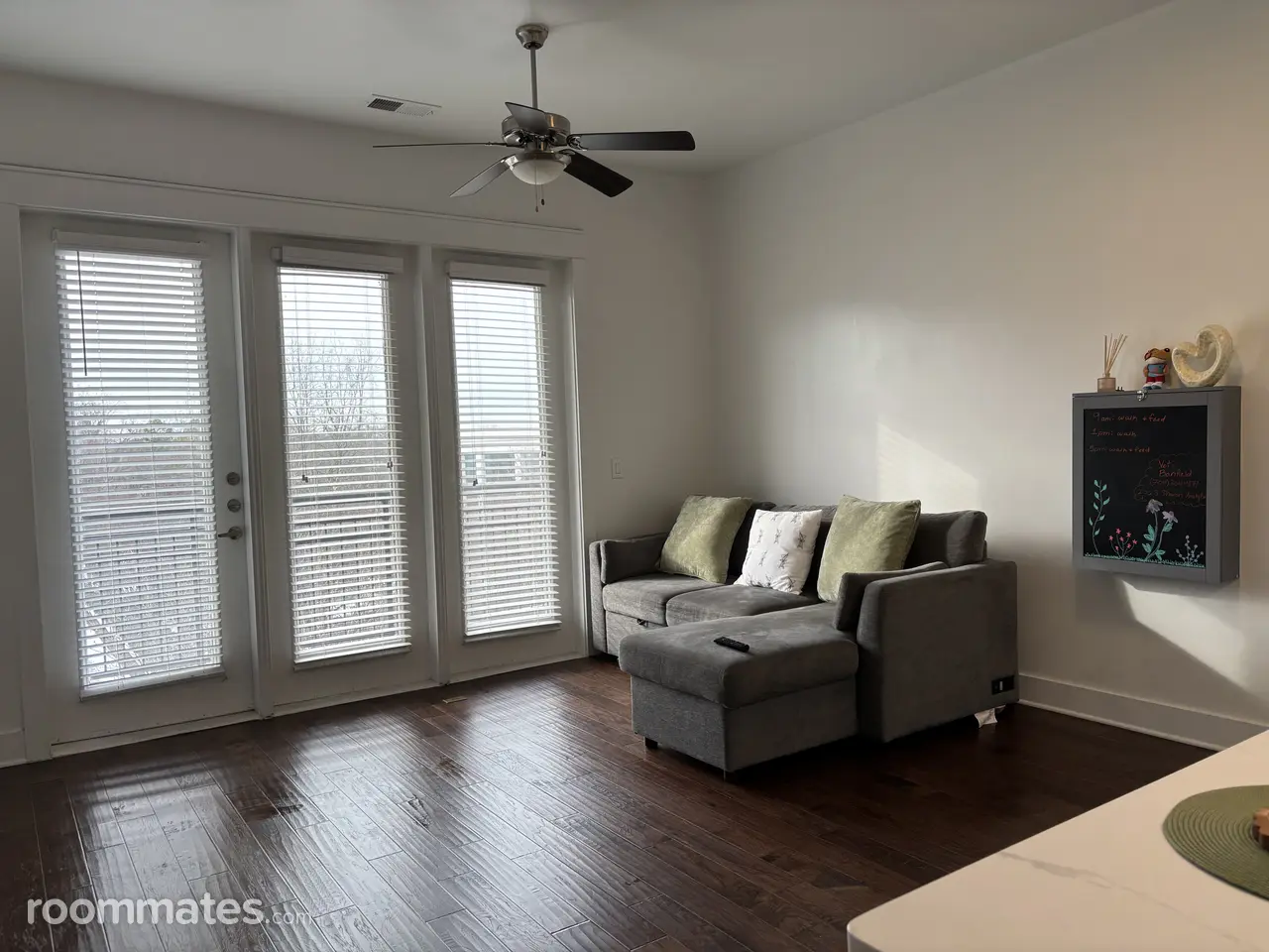 Profile photo 8 of 11