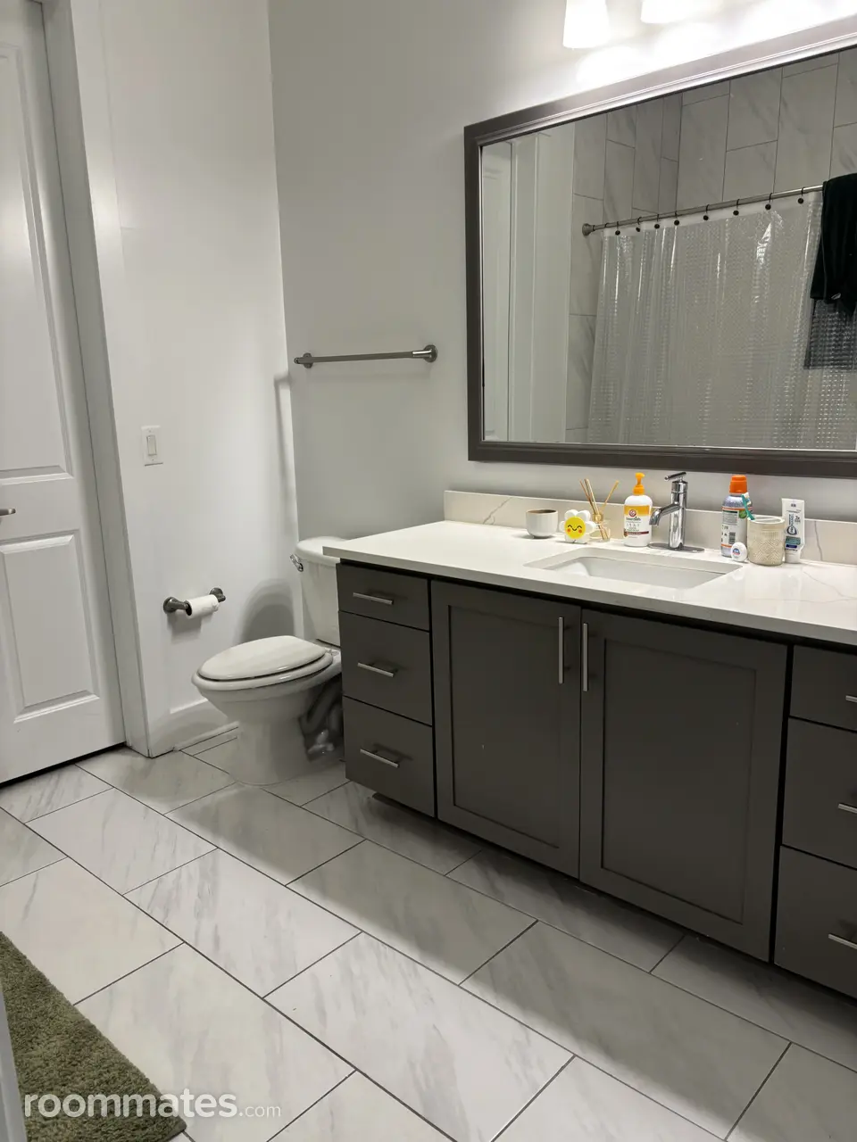 Profile photo 4 of 11