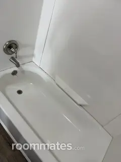 Room for rent in Hamilton, OH $1000, house