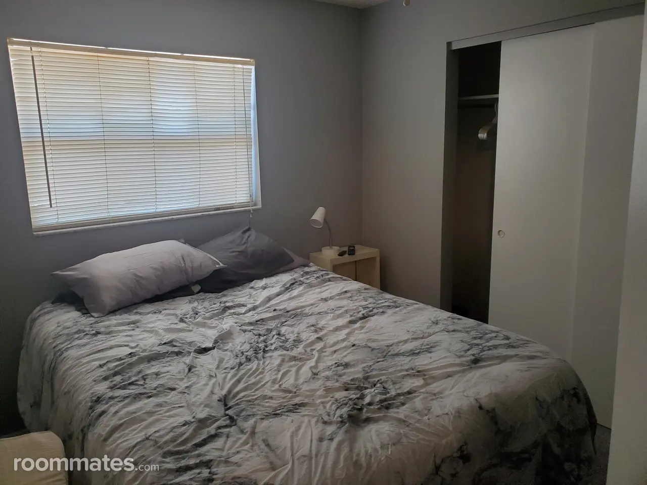 Profile photo 1 of 4