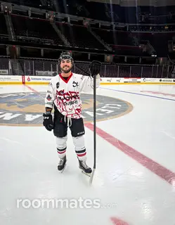 Roommate looking Cleveland, OH, $1000