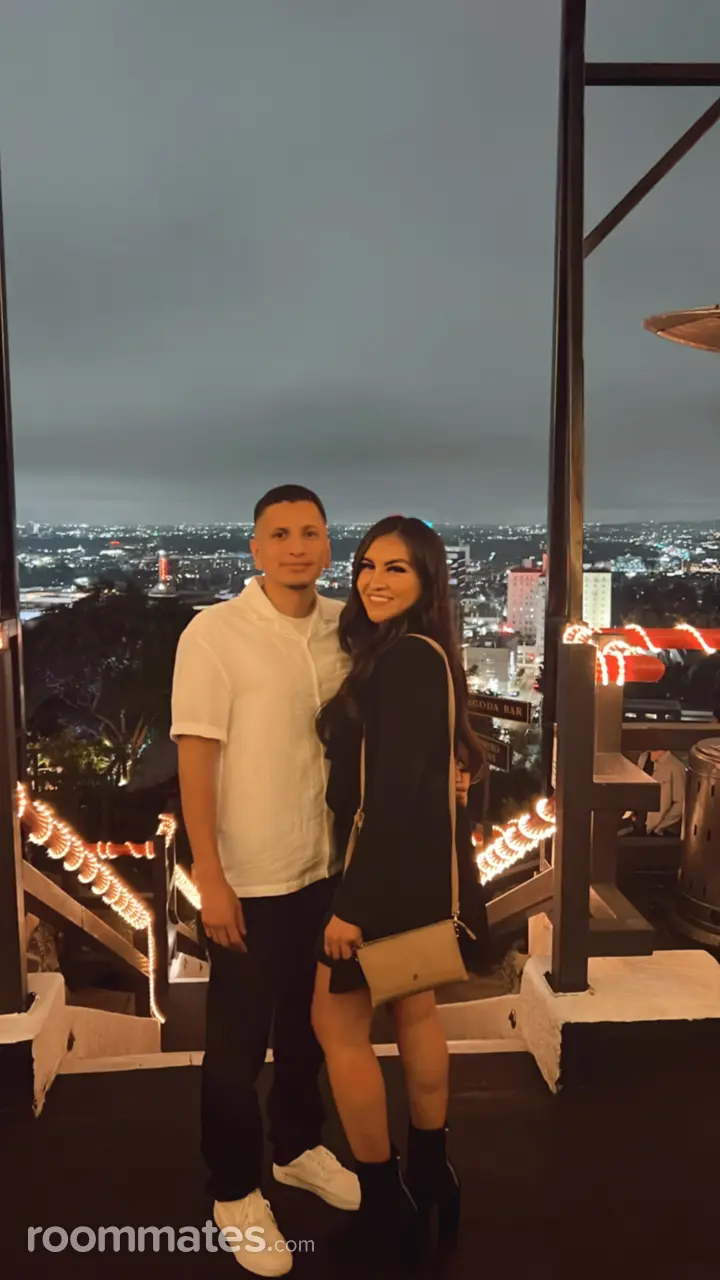 Profile photo 11 of 11