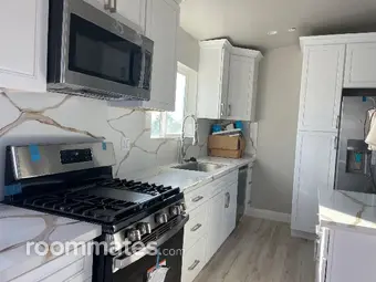 Room for rent in Montclair, CA $1600, other