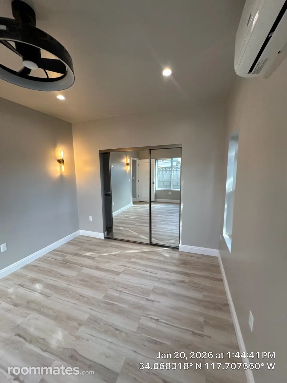 Profile photo 3 of 11