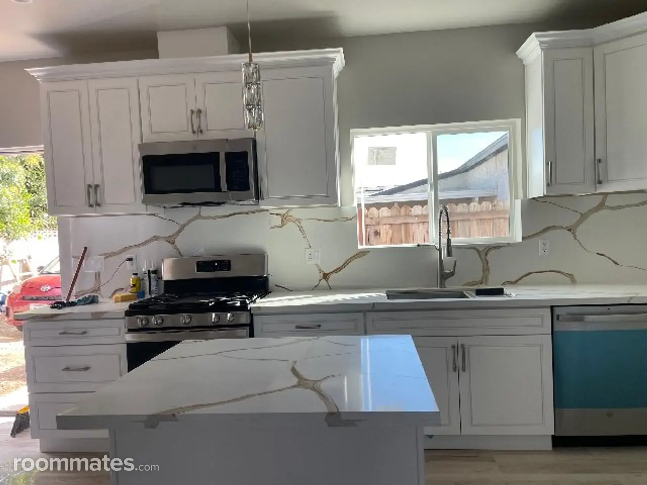 Profile photo 5 of 11