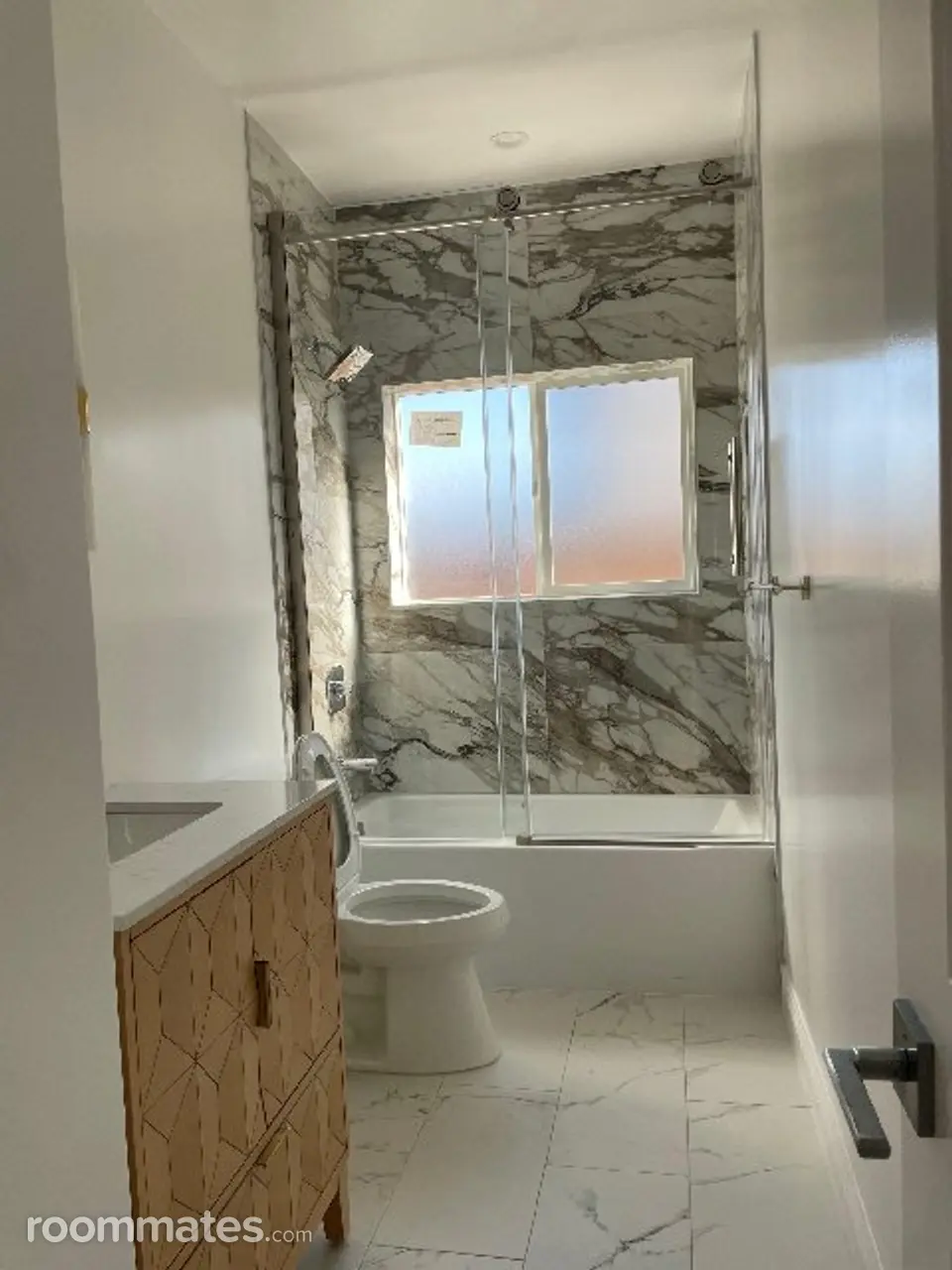 Profile photo 6 of 11