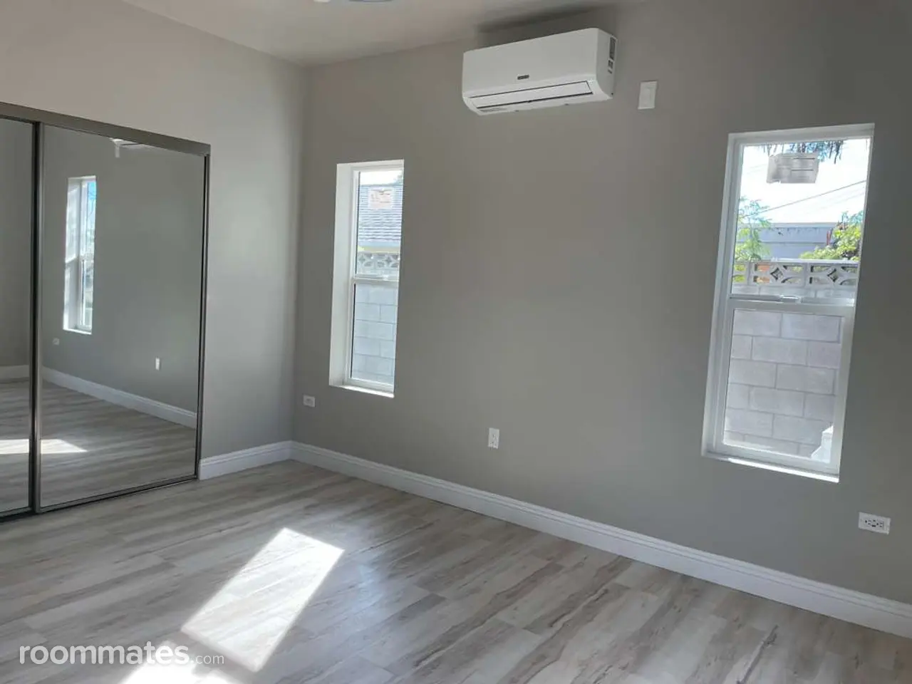 Profile photo 2 of 11