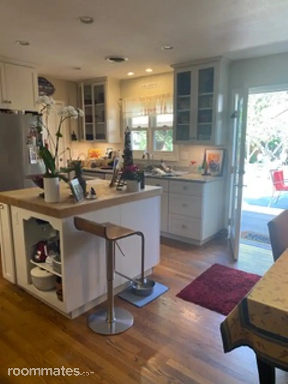 Profile photo 2 of 7