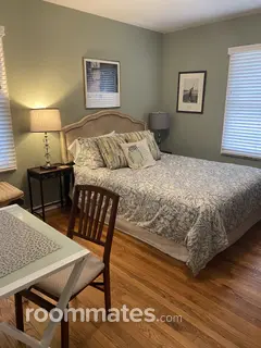 Room for rent in Calistoga, CA $1600, house