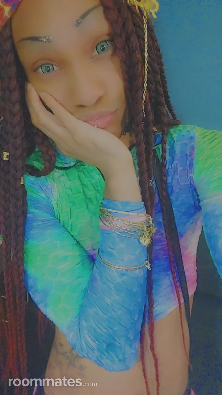 Profile photo 4 of 7