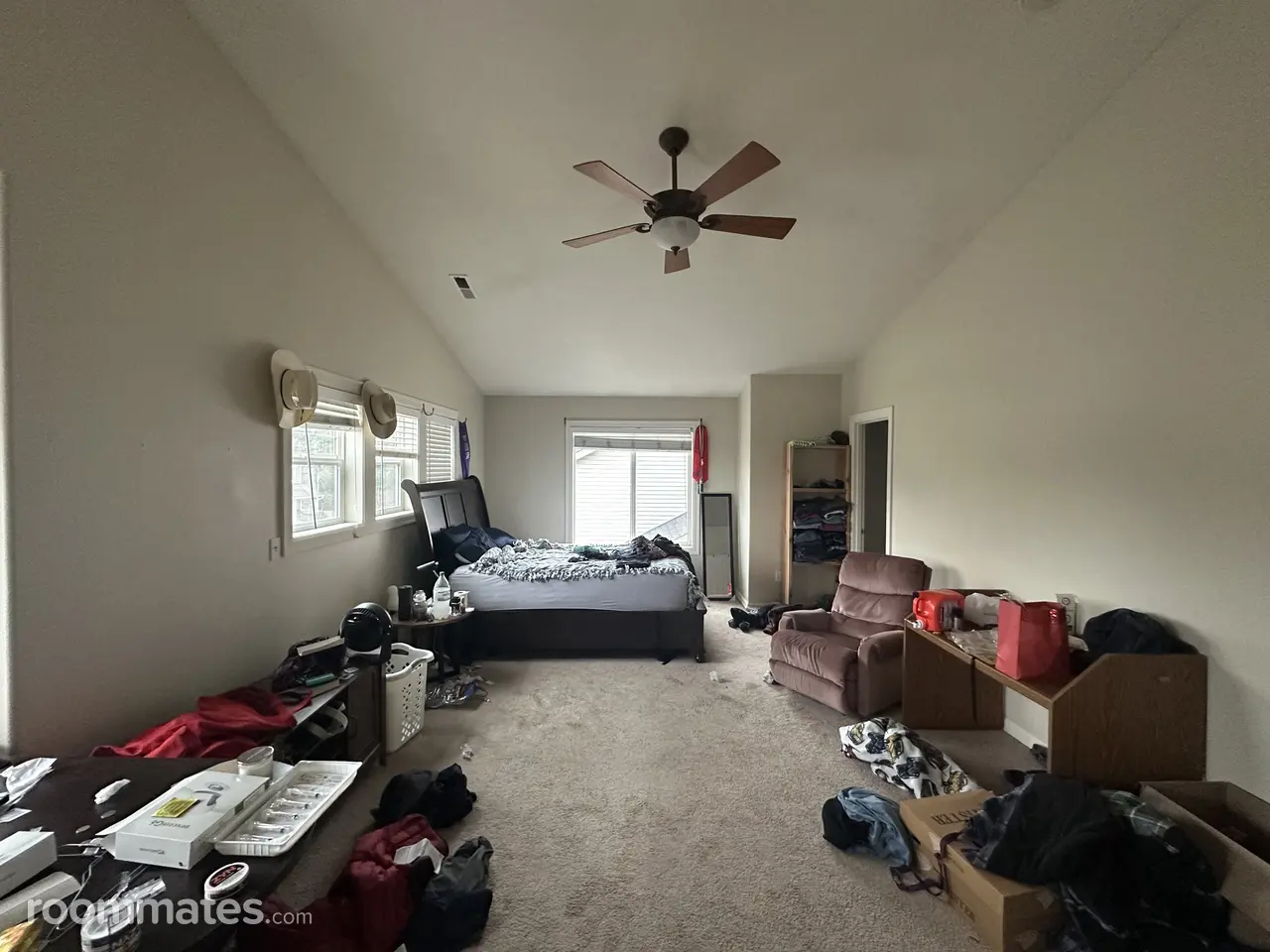 Profile photo 1 of 7