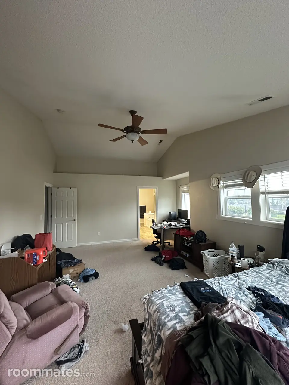 Profile photo 6 of 7