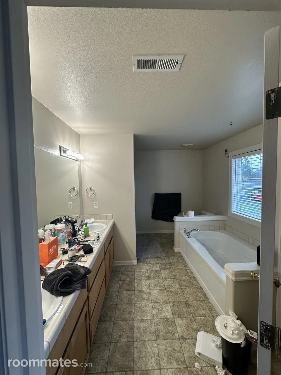 Profile photo 4 of 7