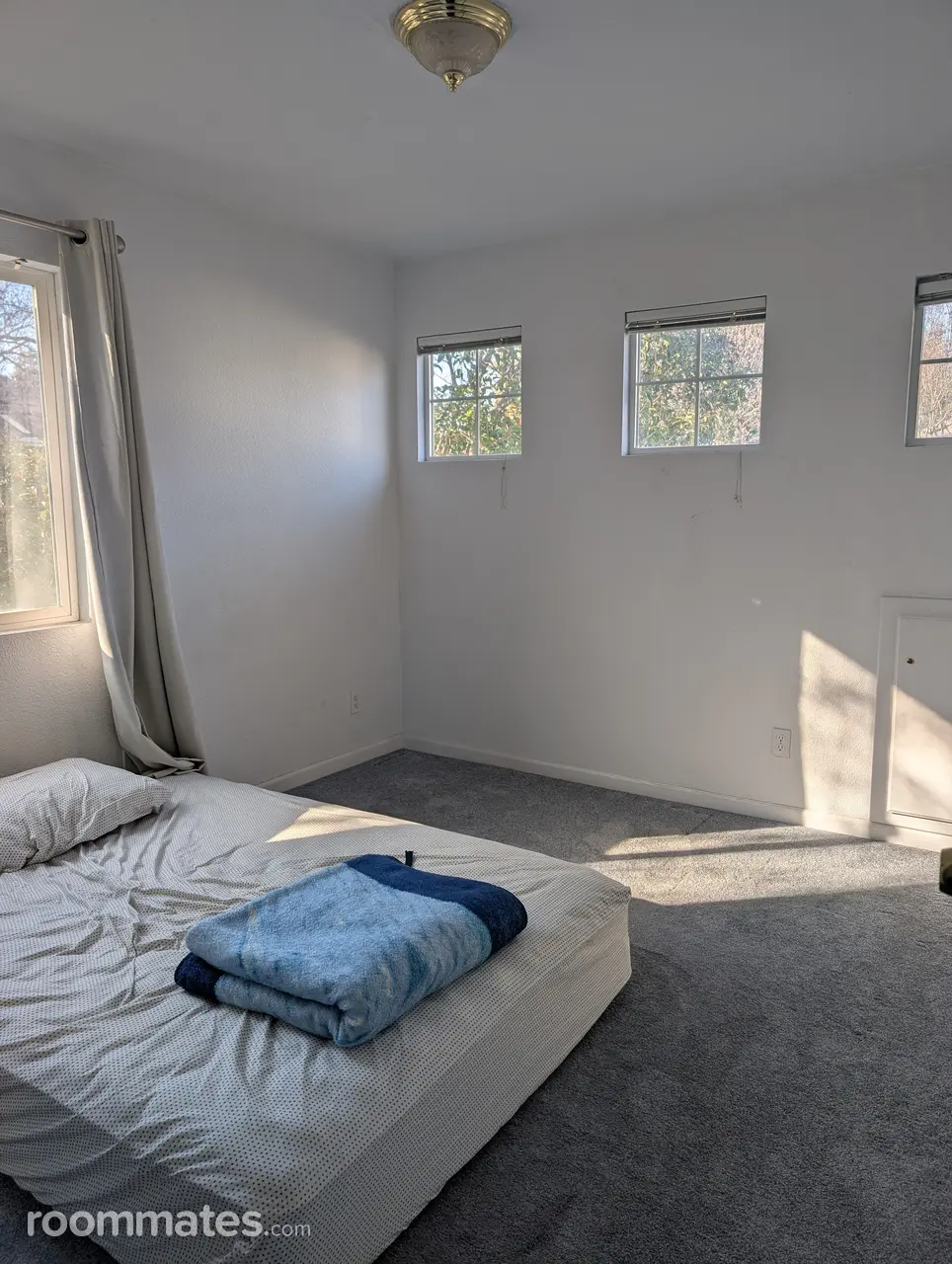 Profile photo 1 of 9