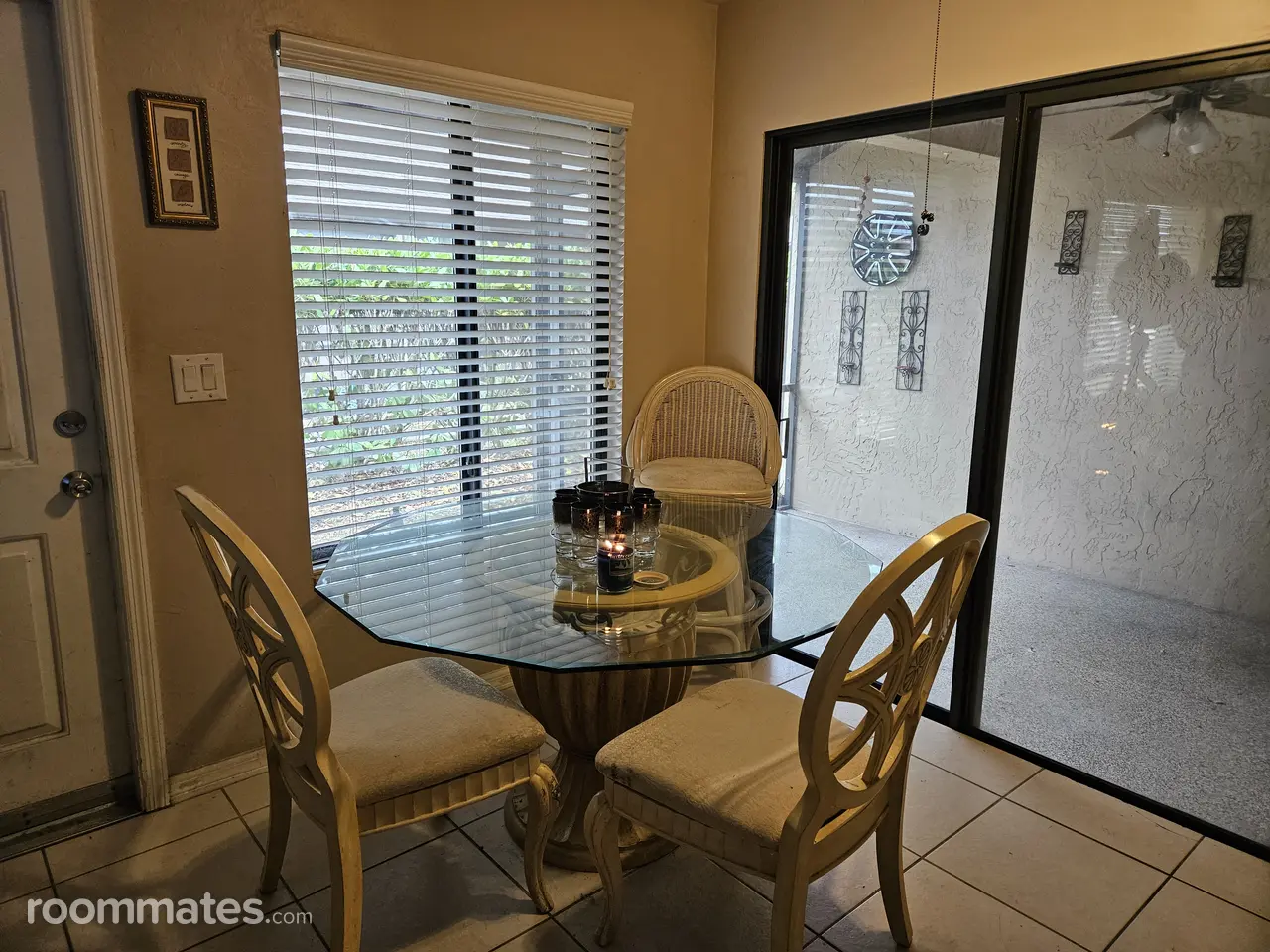 Profile photo 4 of 10