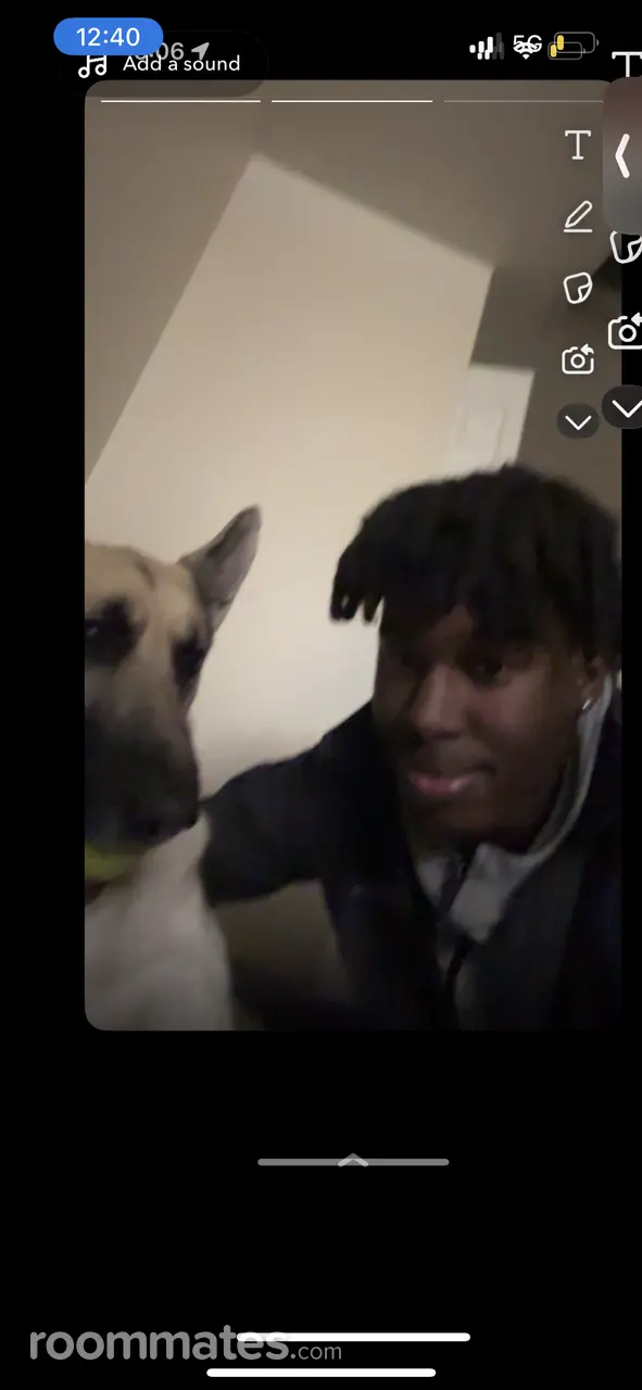 Profile photo 1 of 1