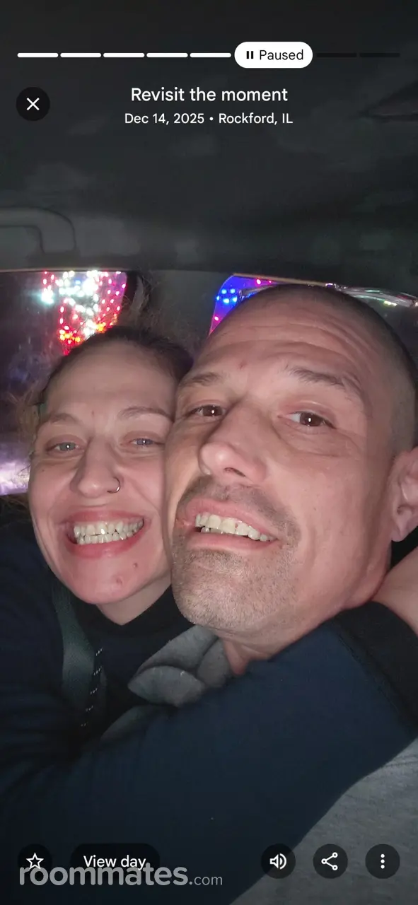 Profile photo 14 of 14