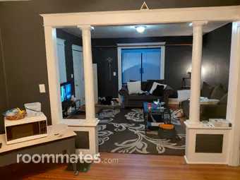 Room for rent in Rockford, IL $700, house