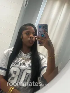 Roommate looking Philadelphia PA, $700